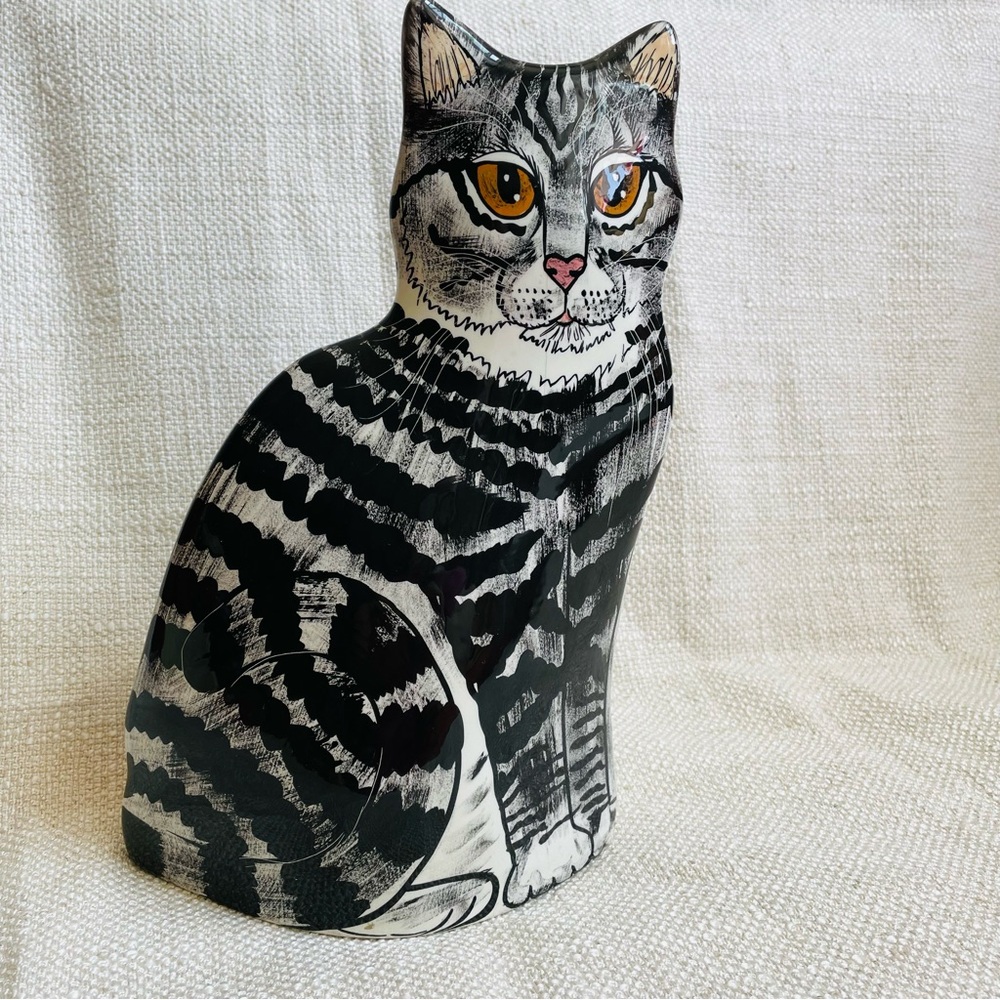 Nina Lyman Black & White Tabby Cat Vase - Decorative Pet Accent